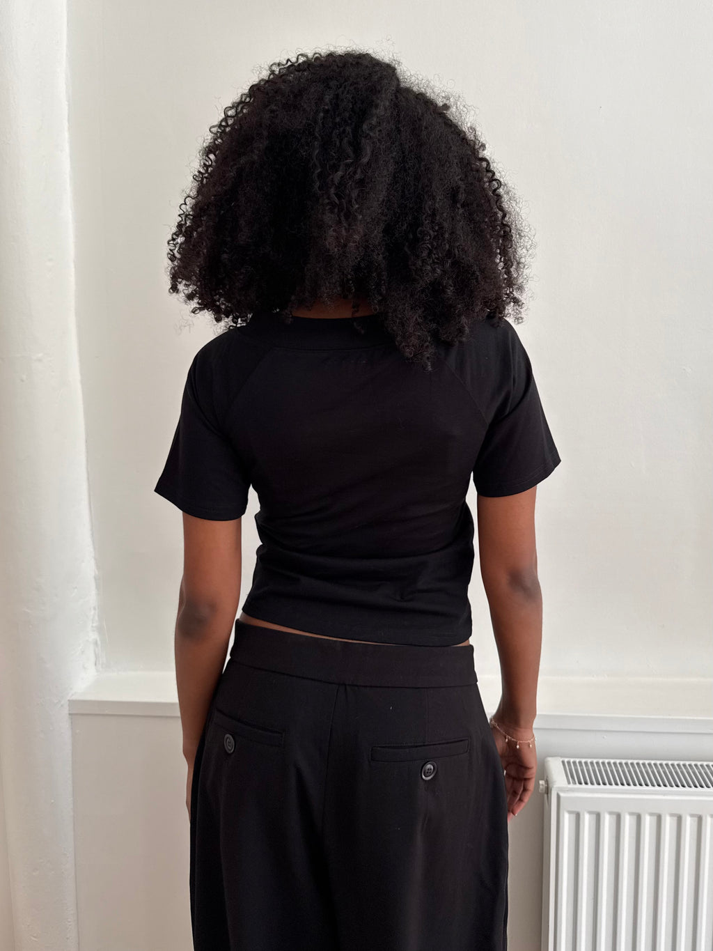 Noemi T-Shirt - Black
